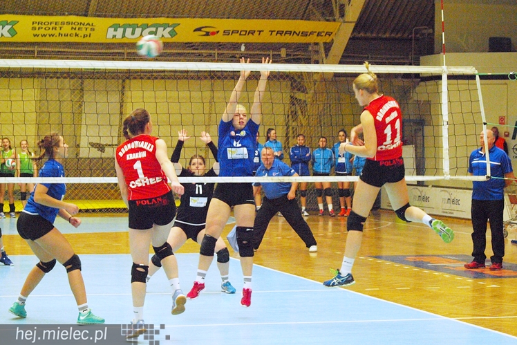 Siatrkarki Szóstki mierzyły się z liderem 2 ligi