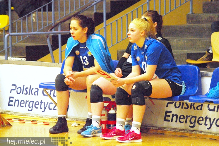 Siatrkarki Szóstki mierzyły się z liderem 2 ligi