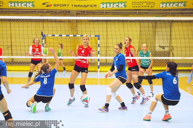 Siatrkarki Szóstki mierzyły się z liderem 2 ligi