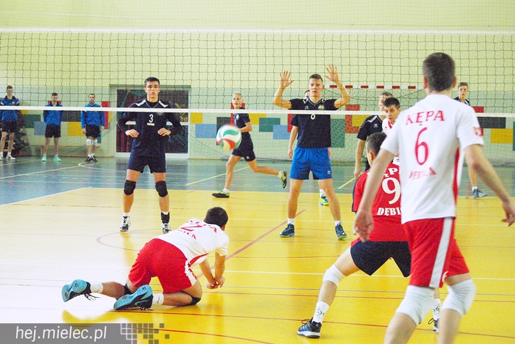 Siatkarze MKPS Stali Mielec pokonali UKS Dębica