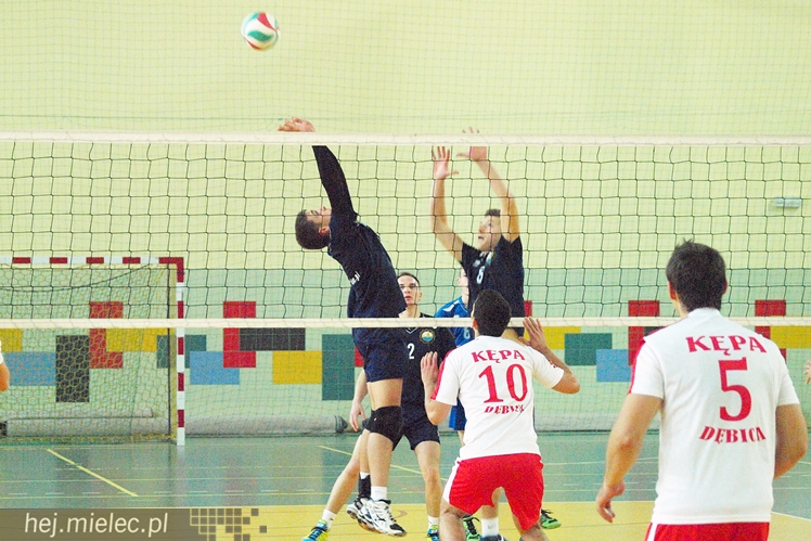Siatkarze MKPS Stali Mielec pokonali UKS Dębica