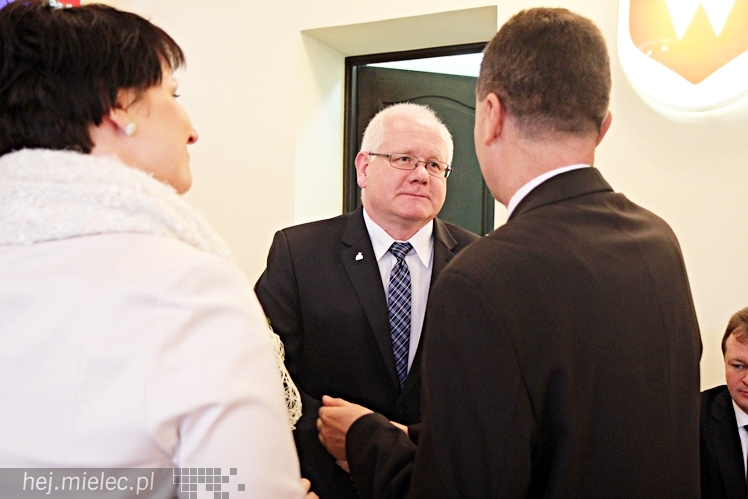 Pierwsza sesja Rady Powiatu V kadencji ? ślubowanie radnych i wybór nowego starosty