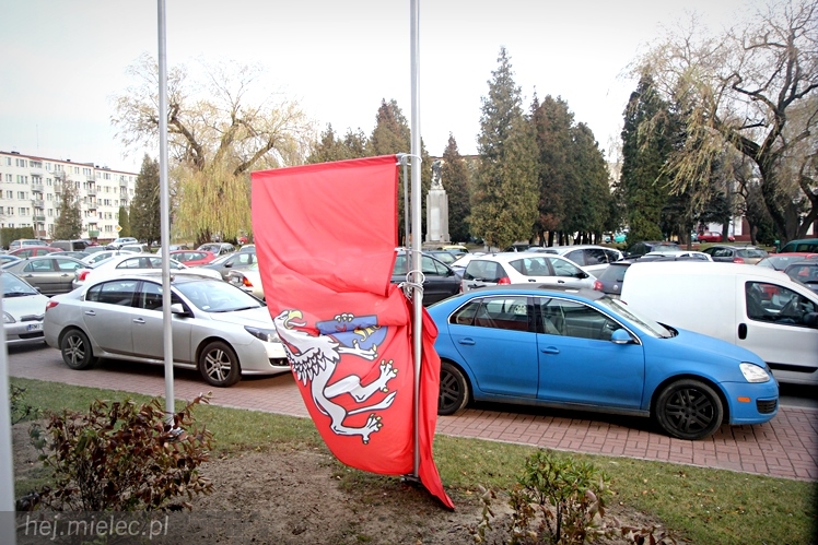 Pierwsza sesja Rady Powiatu V kadencji ? ślubowanie radnych i wybór nowego starosty