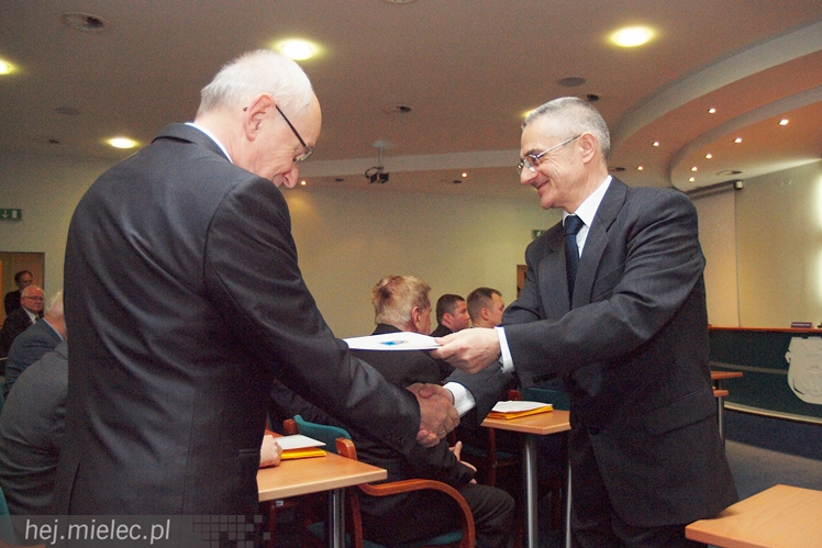 Krótka pierwsza sesja Rady Miejskiej w Mielcu