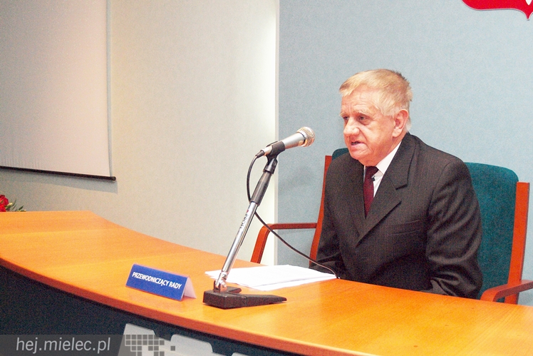 Krótka pierwsza sesja Rady Miejskiej w Mielcu