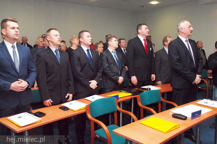 Krótka pierwsza sesja Rady Miejskiej w Mielcu