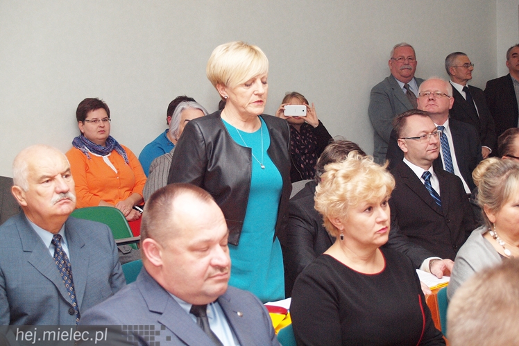 Krótka pierwsza sesja Rady Miejskiej w Mielcu