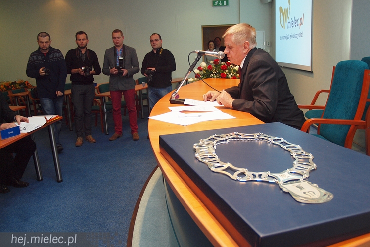 Krótka pierwsza sesja Rady Miejskiej w Mielcu