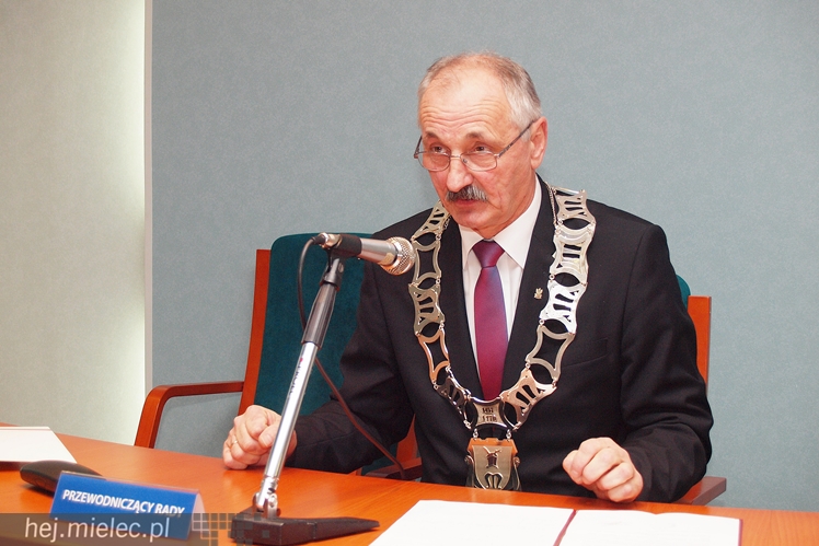 Krótka pierwsza sesja Rady Miejskiej w Mielcu