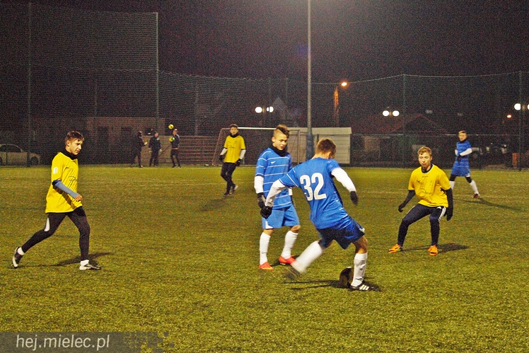 Hotel Rado gościł Polskę U-17, kadra gościła Stal Mielec, FKS gościł testowanych