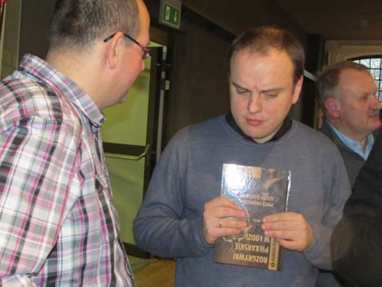 Mielczanin współautorem książki o piłkarskich mistrzostwach Łodzi sprzed 100 lat!