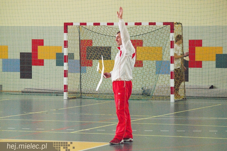 Pierwsze Mieleckie Zawody Modelarskie Klasy F1n o Puchar Dyrektora Gimnazjum nr 2