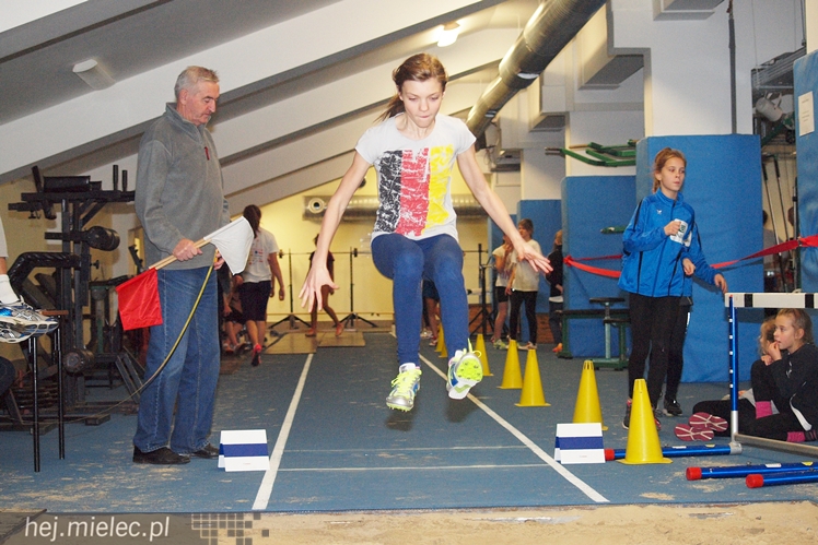 Lekkoatletyczne dzieciaki z Podkarpacia na zawodach w Mielcu