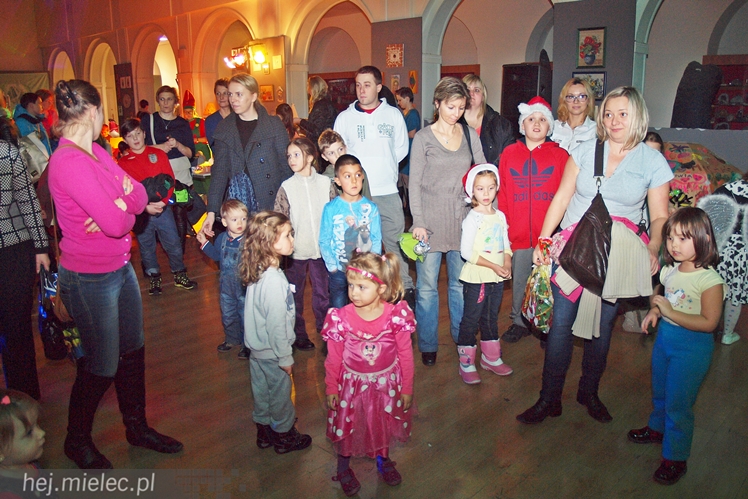 Setki rodzin u ?mieleckiego? Mikołaja