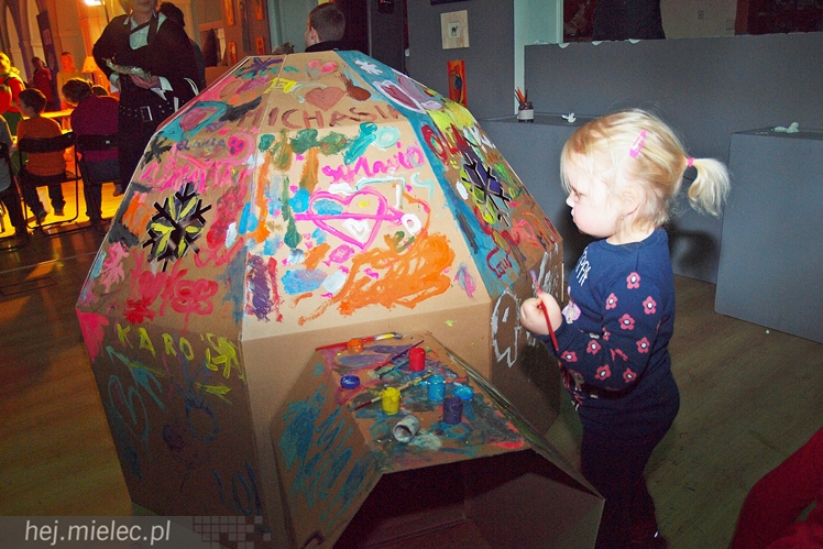 Setki rodzin u ?mieleckiego? Mikołaja