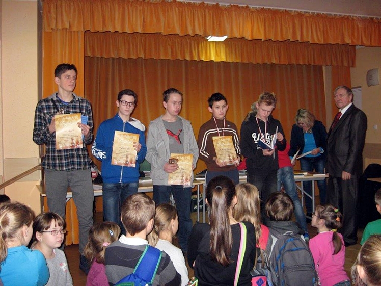 Młodzi szachiści rywalizowali podczas Mikołajkowego Turnieju w Woli Mieleckiej