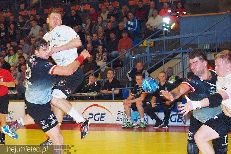 Pucharowe starcie PGE Stali Mielec i Azotów Puławy