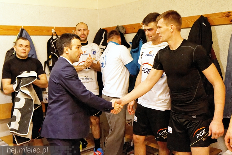 Prezydent u szczypiornistów