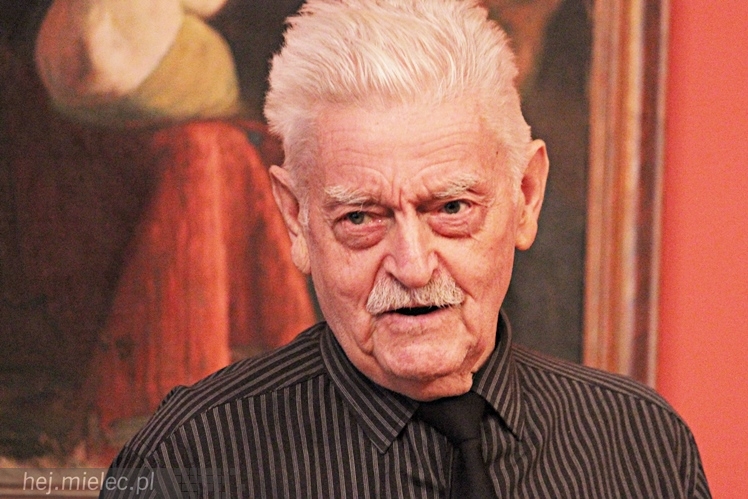 Promocja książki Jana Stępnia ?Historia teatru amatorskiego w Mielcu 1887-1939?