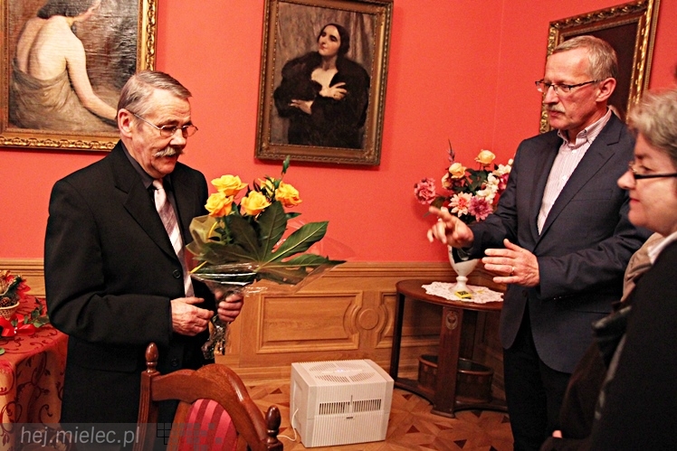 Promocja książki Jana Stępnia ?Historia teatru amatorskiego w Mielcu 1887-1939?