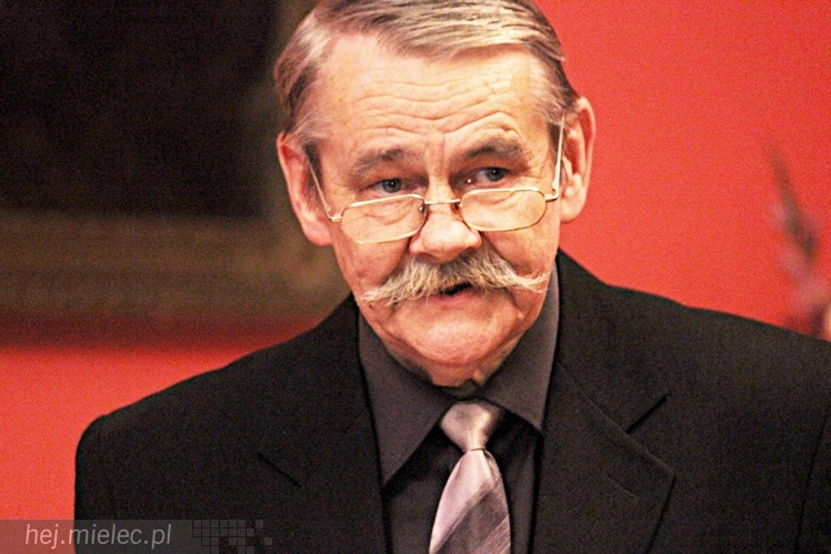 Promocja książki Jana Stępnia ?Historia teatru amatorskiego w Mielcu 1887-1939?