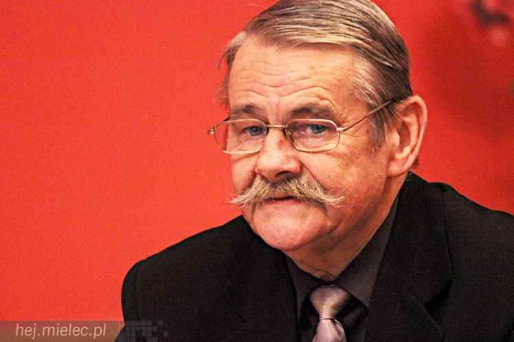 Promocja książki Jana Stępnia ?Historia teatru amatorskiego w Mielcu 1887-1939?