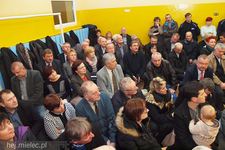 Magistrat zjechał do Rzochowa. Długa lista życzeń mieszkańców