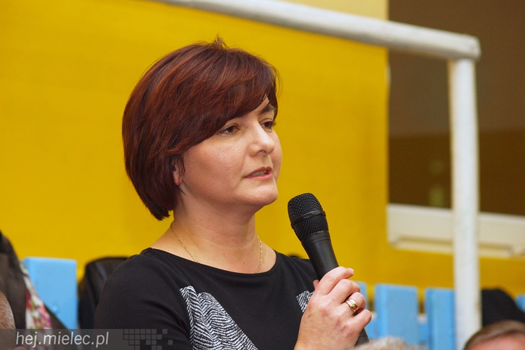 Magistrat zjechał do Rzochowa. Długa lista życzeń mieszkańców