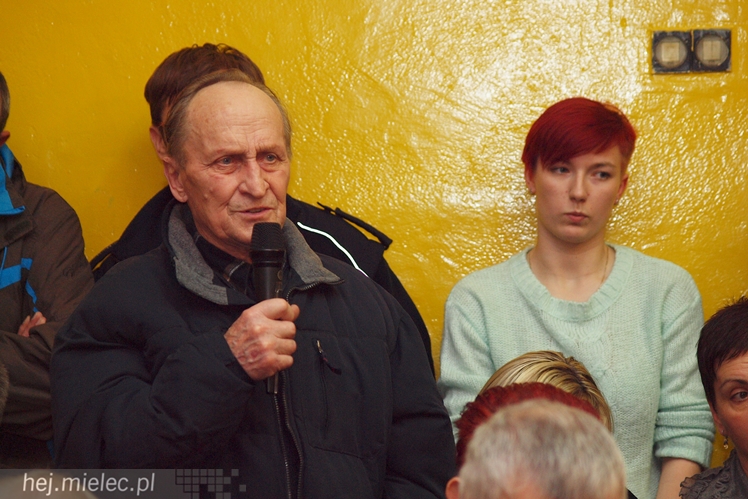 Magistrat zjechał do Rzochowa. Długa lista życzeń mieszkańców