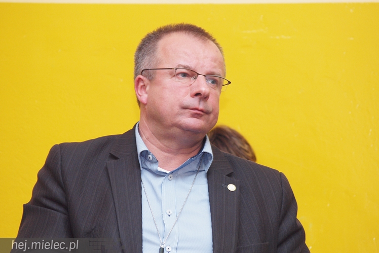 Magistrat zjechał do Rzochowa. Długa lista życzeń mieszkańców