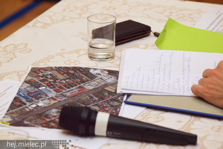 Magistrat zjechał do Rzochowa. Długa lista życzeń mieszkańców