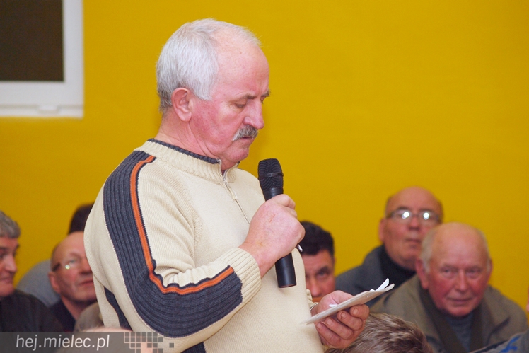 Magistrat zjechał do Rzochowa. Długa lista życzeń mieszkańców