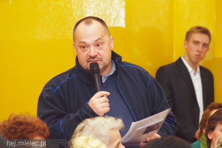 Magistrat zjechał do Rzochowa. Długa lista życzeń mieszkańców