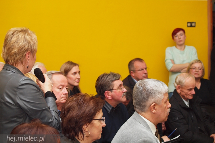 Magistrat zjechał do Rzochowa. Długa lista życzeń mieszkańców