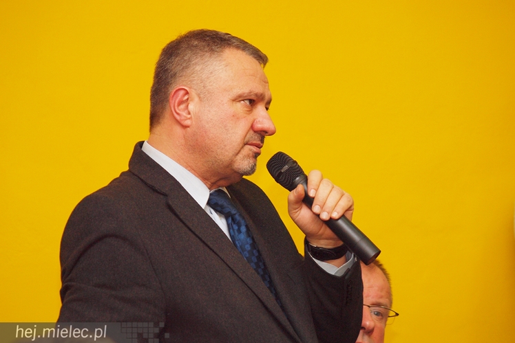 Magistrat zjechał do Rzochowa. Długa lista życzeń mieszkańców