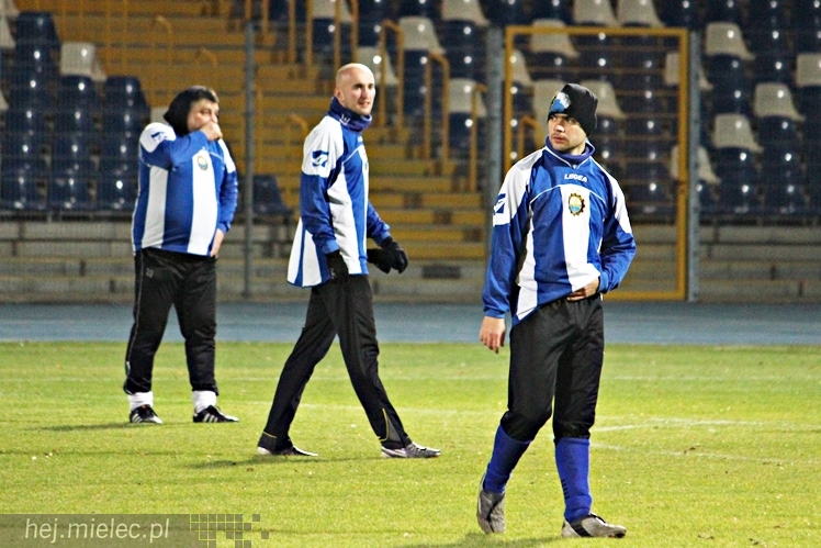 Mecz Wigilijny 2014 na Stadionie Miejskim: Piłkarze - Kibice 6:5