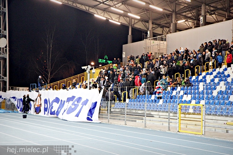 Mecz Wigilijny 2014 na Stadionie Miejskim: Piłkarze - Kibice 6:5