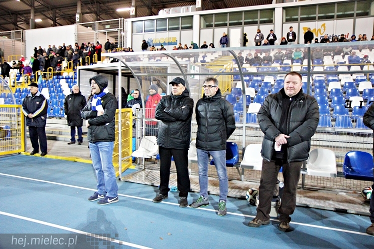 Mecz Wigilijny 2014 na Stadionie Miejskim: Piłkarze - Kibice 6:5