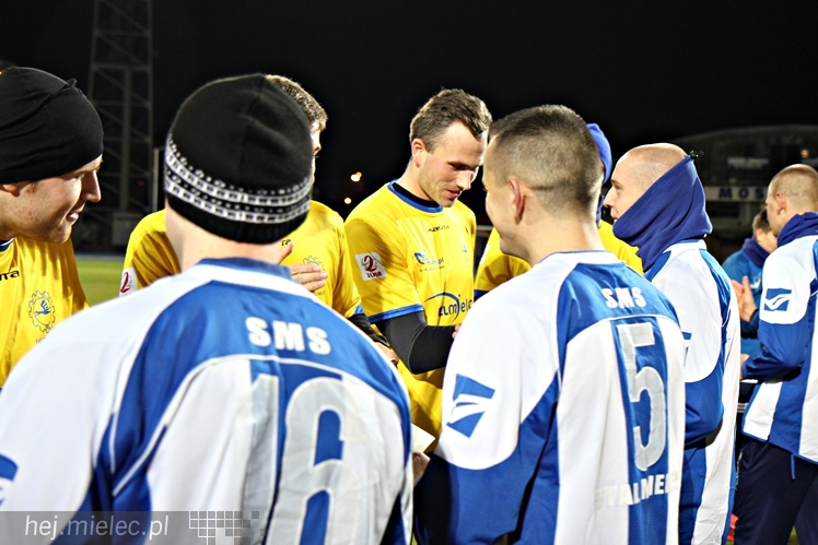 Mecz Wigilijny 2014 na Stadionie Miejskim: Piłkarze - Kibice 6:5