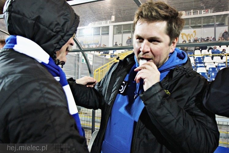 Mecz Wigilijny 2014 na Stadionie Miejskim: Piłkarze - Kibice 6:5