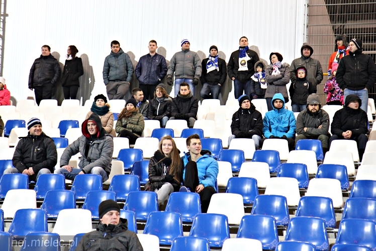Mecz Wigilijny 2014 na Stadionie Miejskim: Piłkarze - Kibice 6:5