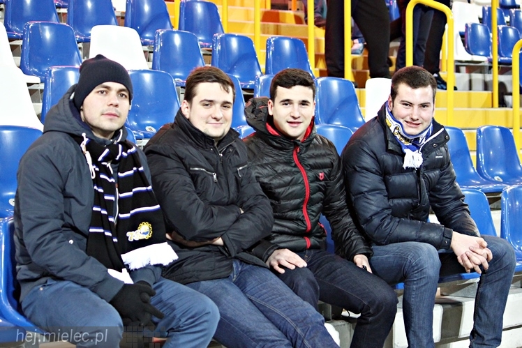 Mecz Wigilijny 2014 na Stadionie Miejskim: Piłkarze - Kibice 6:5