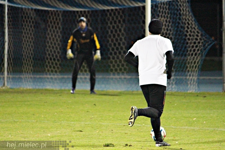 Mecz Wigilijny 2014 na Stadionie Miejskim: Piłkarze - Kibice 6:5