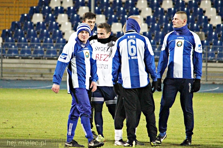 Mecz Wigilijny 2014 na Stadionie Miejskim: Piłkarze - Kibice 6:5