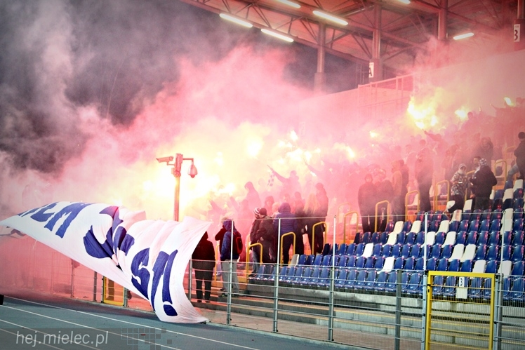 Mecz Wigilijny 2014 na Stadionie Miejskim: Piłkarze - Kibice 6:5