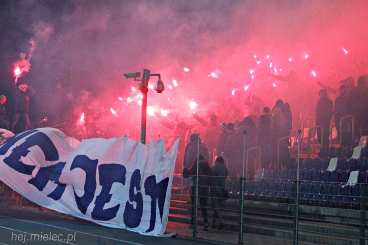 Mecz Wigilijny 2014 na Stadionie Miejskim: Piłkarze - Kibice 6:5