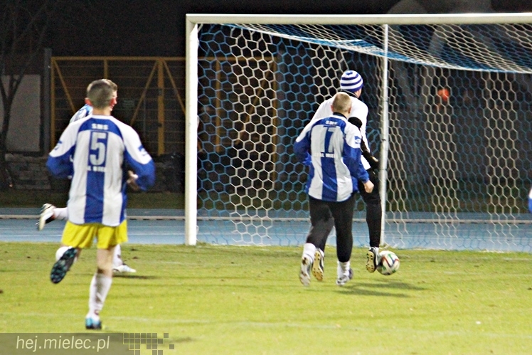 Mecz Wigilijny 2014 na Stadionie Miejskim: Piłkarze - Kibice 6:5