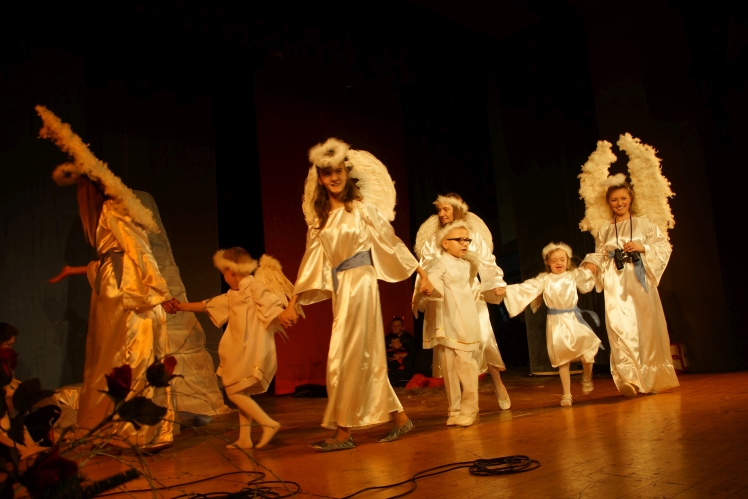 ?1: 0 dla Nieba?, czyli przedstawienie jasełkowe podopiecznych filii OREW w Woli Pławskiej