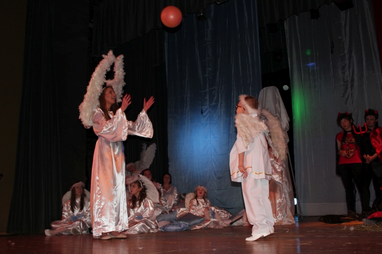 ?1: 0 dla Nieba?, czyli przedstawienie jasełkowe podopiecznych filii OREW w Woli Pławskiej