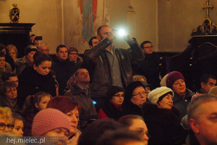 Koncertowe kolędowanie dla chorego Filipka